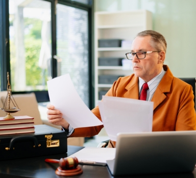 Contract Dispute Case Study - Business Law